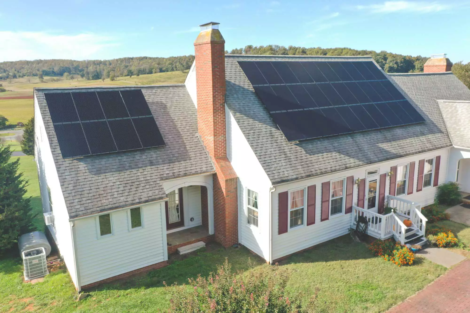 Roof mounted solar panels